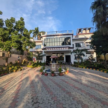 Hotel Kishori Vatika Ramnagar  Zewnętrze zdjęcie