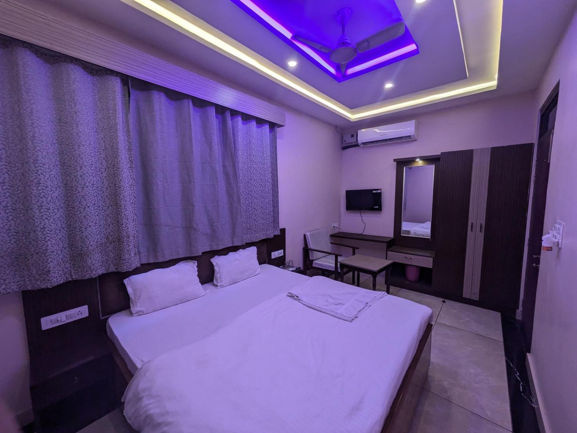 Hotel Kishori Vatika Ramnagar  Zewnętrze zdjęcie